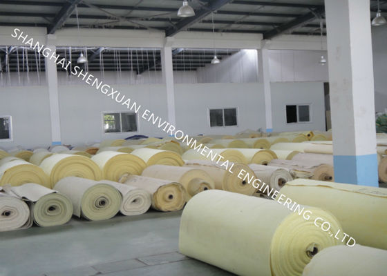 Anti Alev 550gsm PET Bükülmüş 1.8mm İnşaat Endüstriyel Filtre Bezi Kumaş
